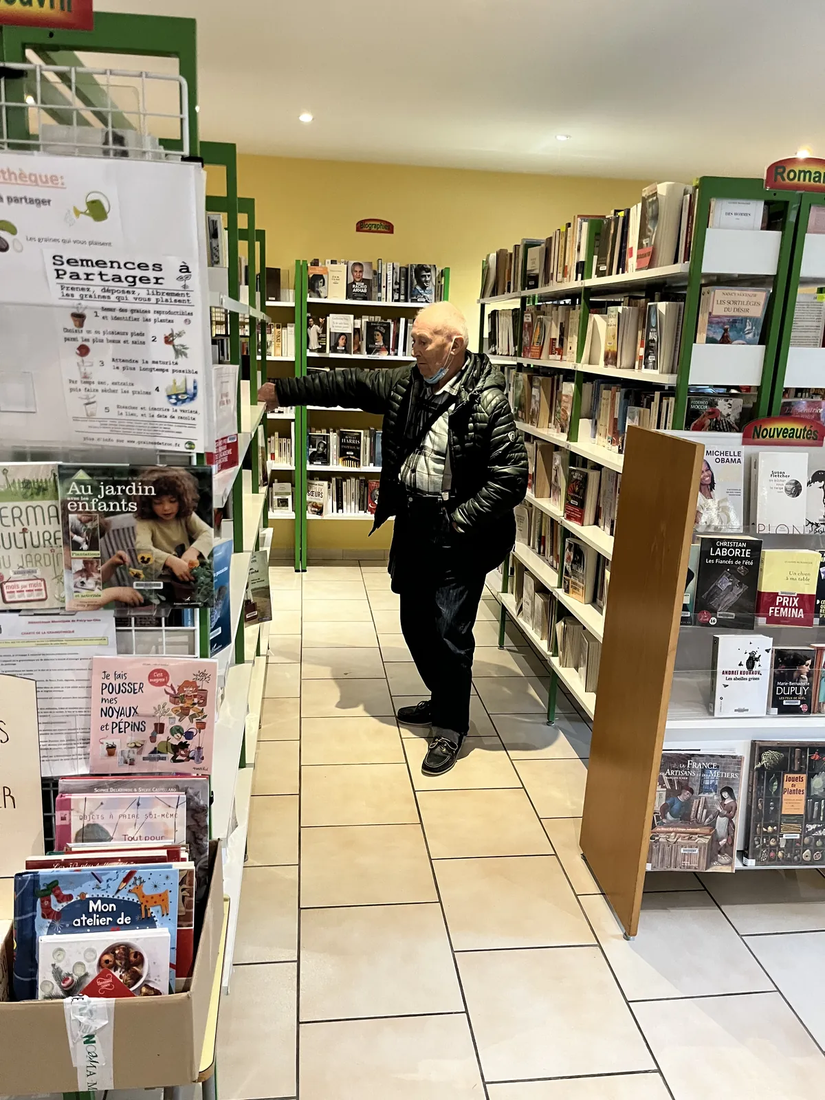 Visite de la bibliothèque de précy 