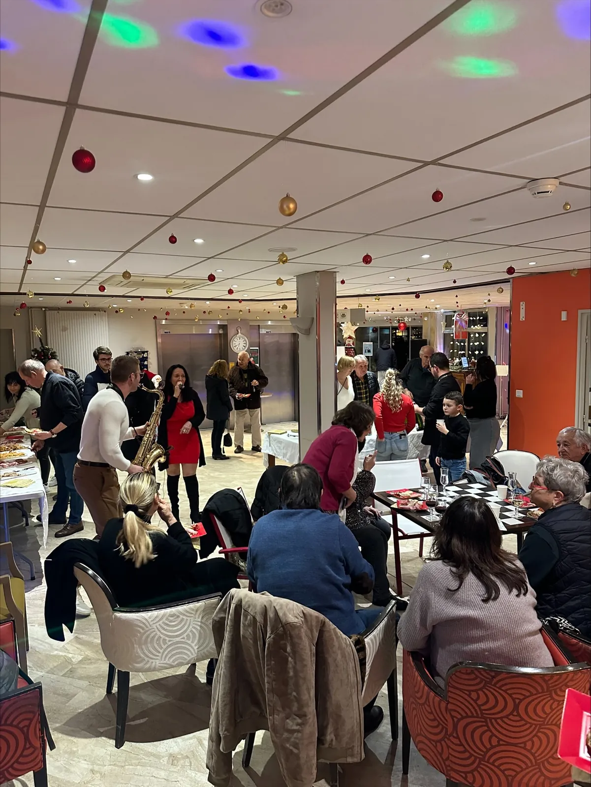 Le traditionnel cocktail des familles 