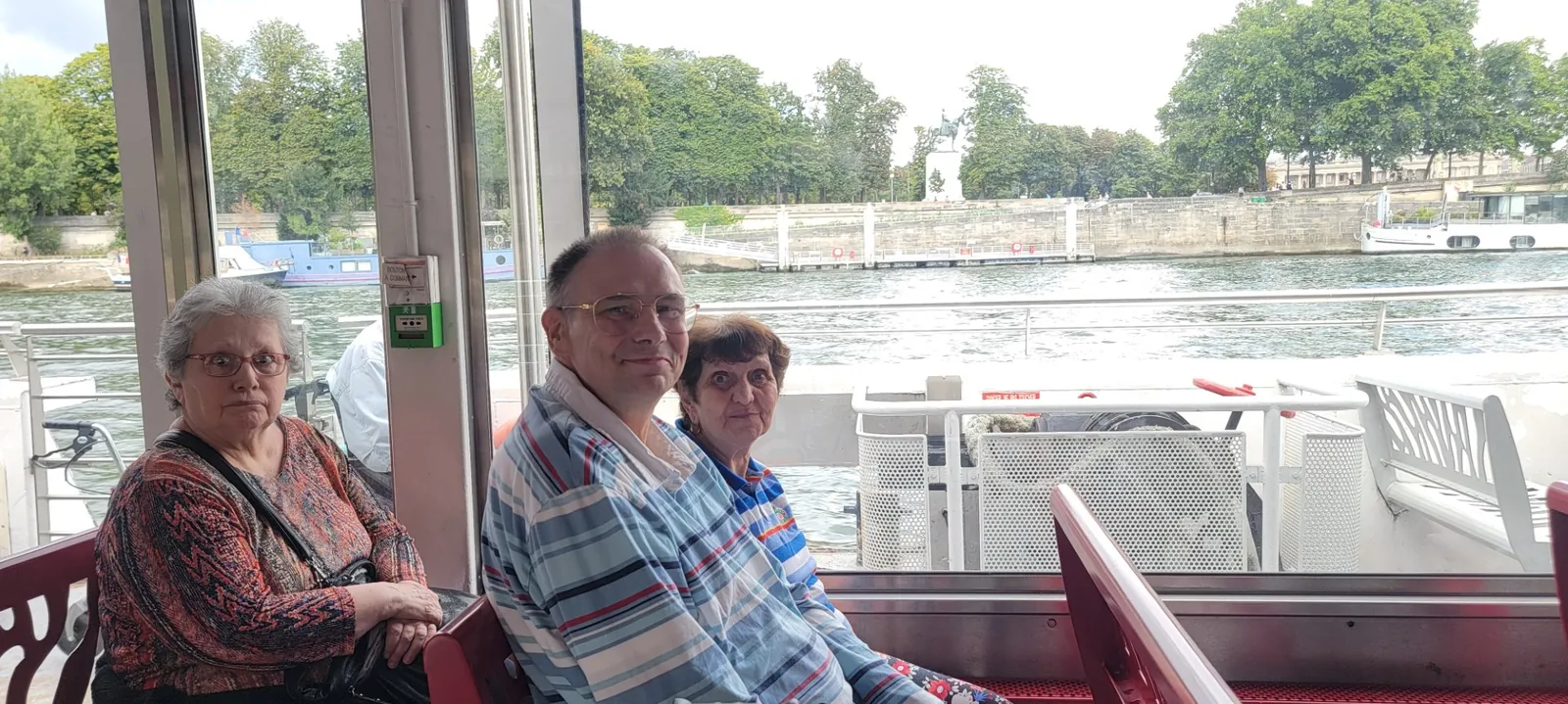 Sortie en bateau mouche – Paris s’est dévoilé sous son plus beau jour ! 