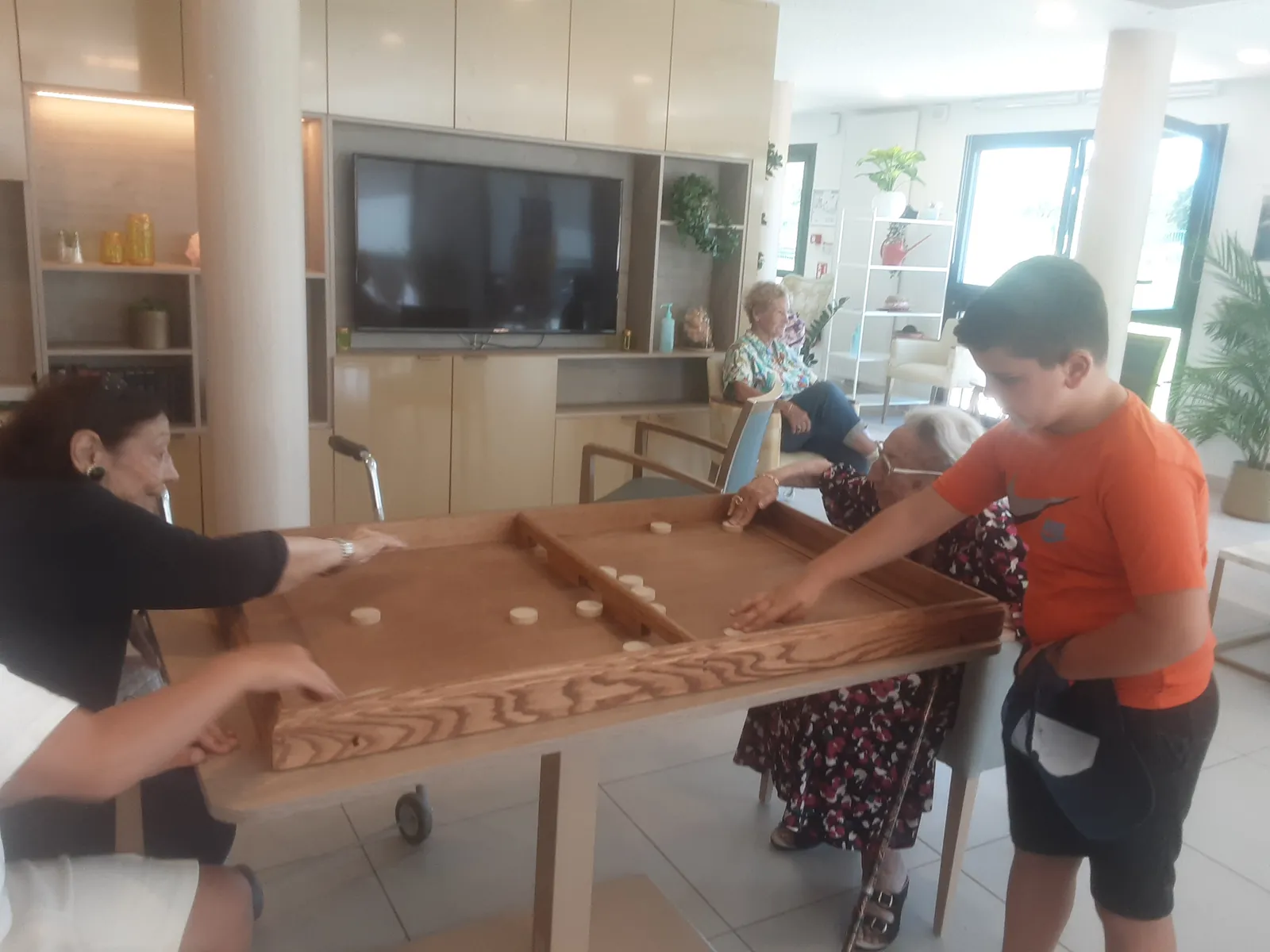 Rencontre inter-générationnelle autour de jeux 