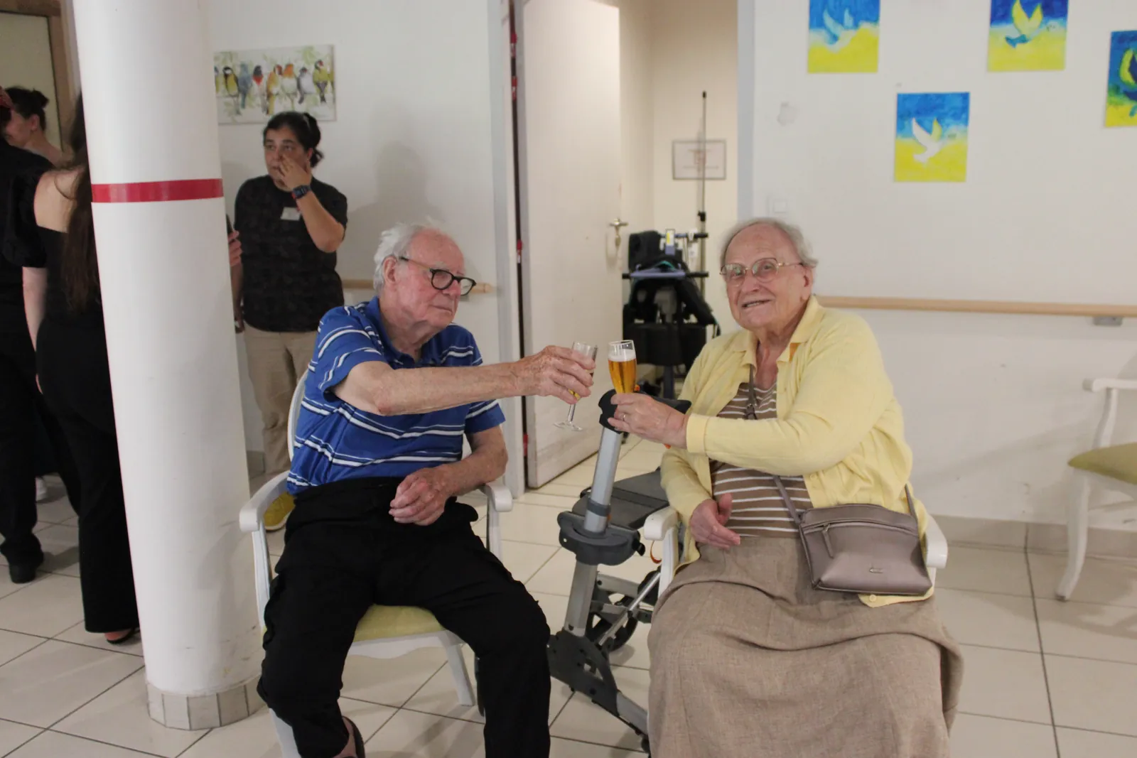 Une centenaire + un à la Résidence Les Jardins Médicis a Belley