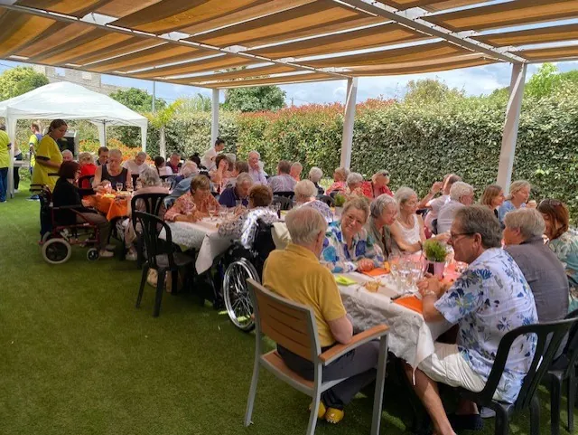  FETE DES FAMILLES DU GRAND JARDIN 