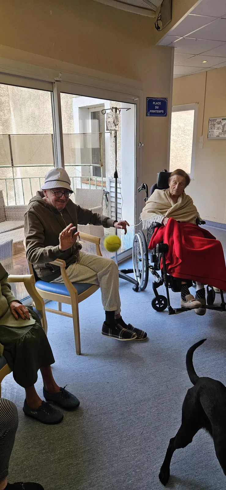 April au coeur de l'unité de vie protégée. 