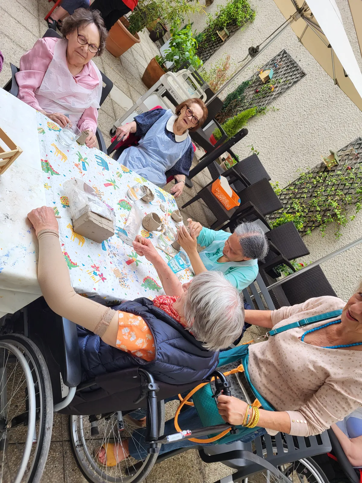 Une belle journée autour de l’argile et du partage