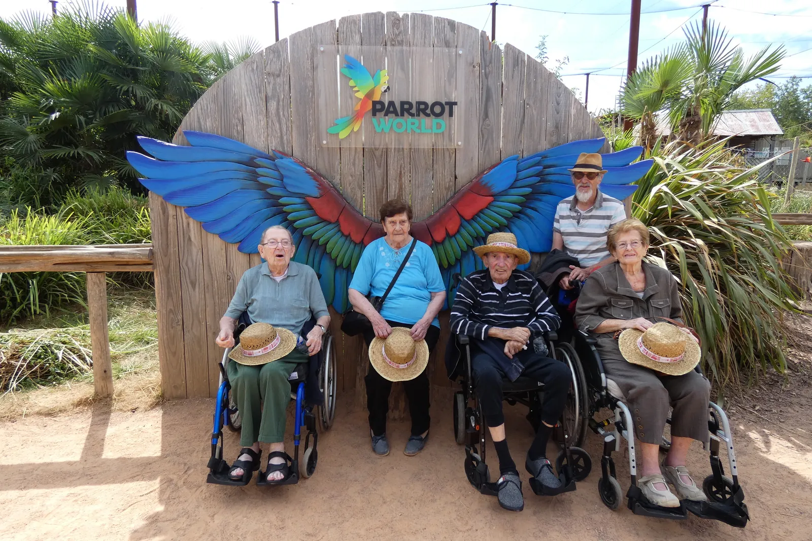 Sortie à Parrot World : émerveillement et convivialité au rendez-vous