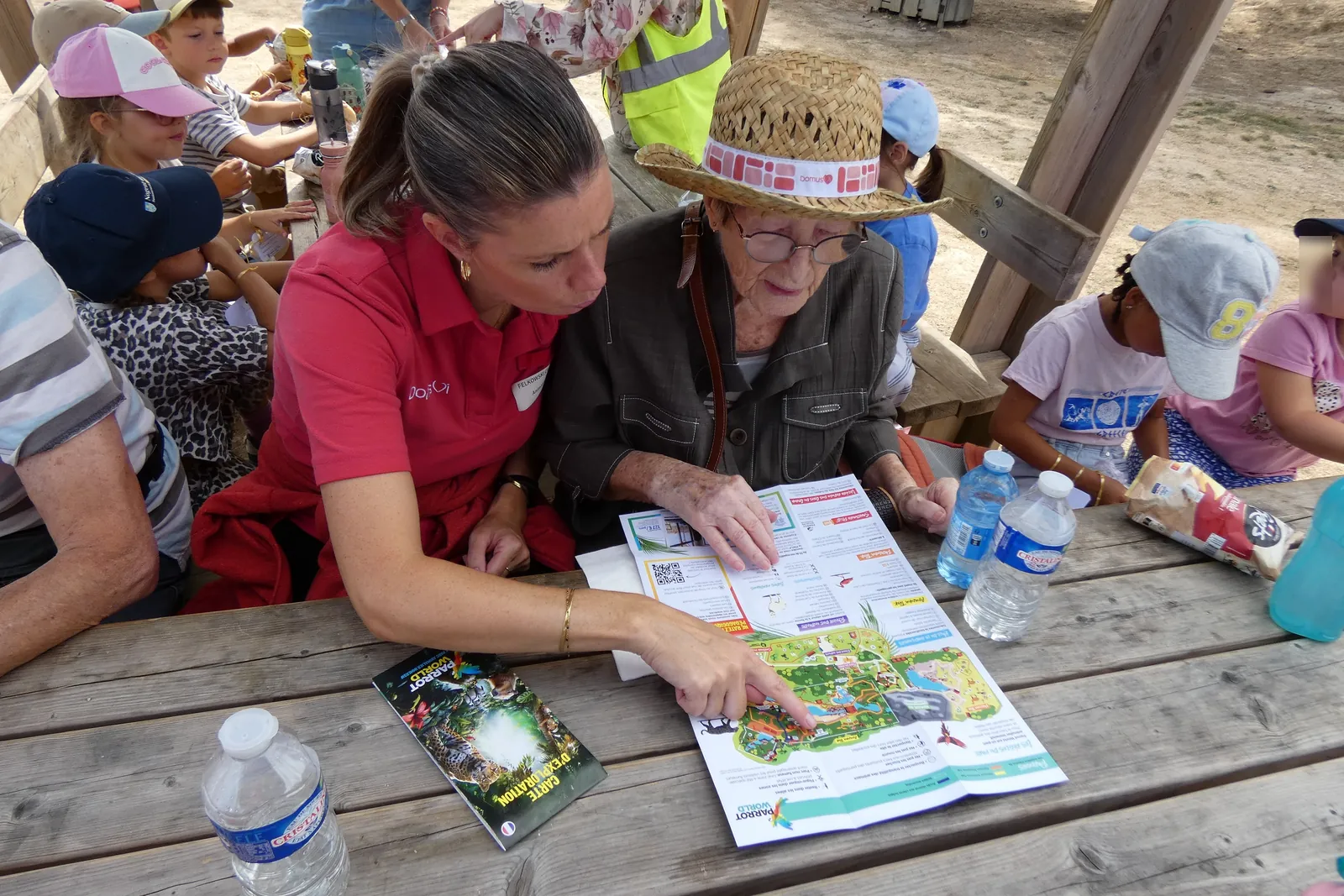 Sortie à Parrot World : émerveillement et convivialité au rendez-vous