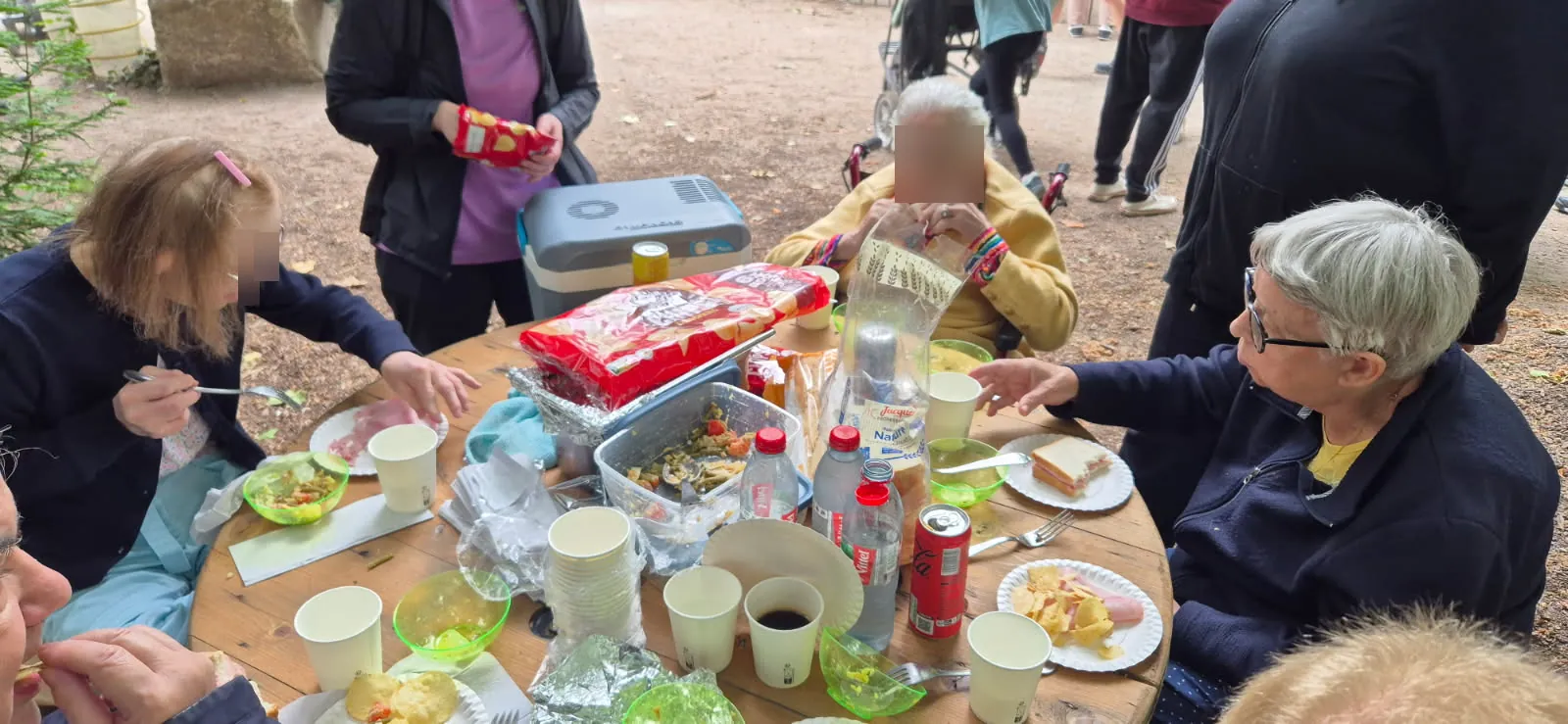 Une sortie au zoo d'Amiens pour nos résidents du PASA