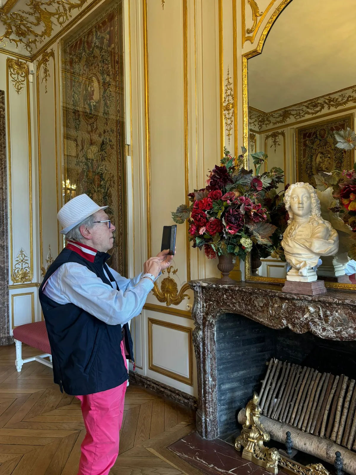 Les résidents d'ELEUSIS au cœur des fleurs