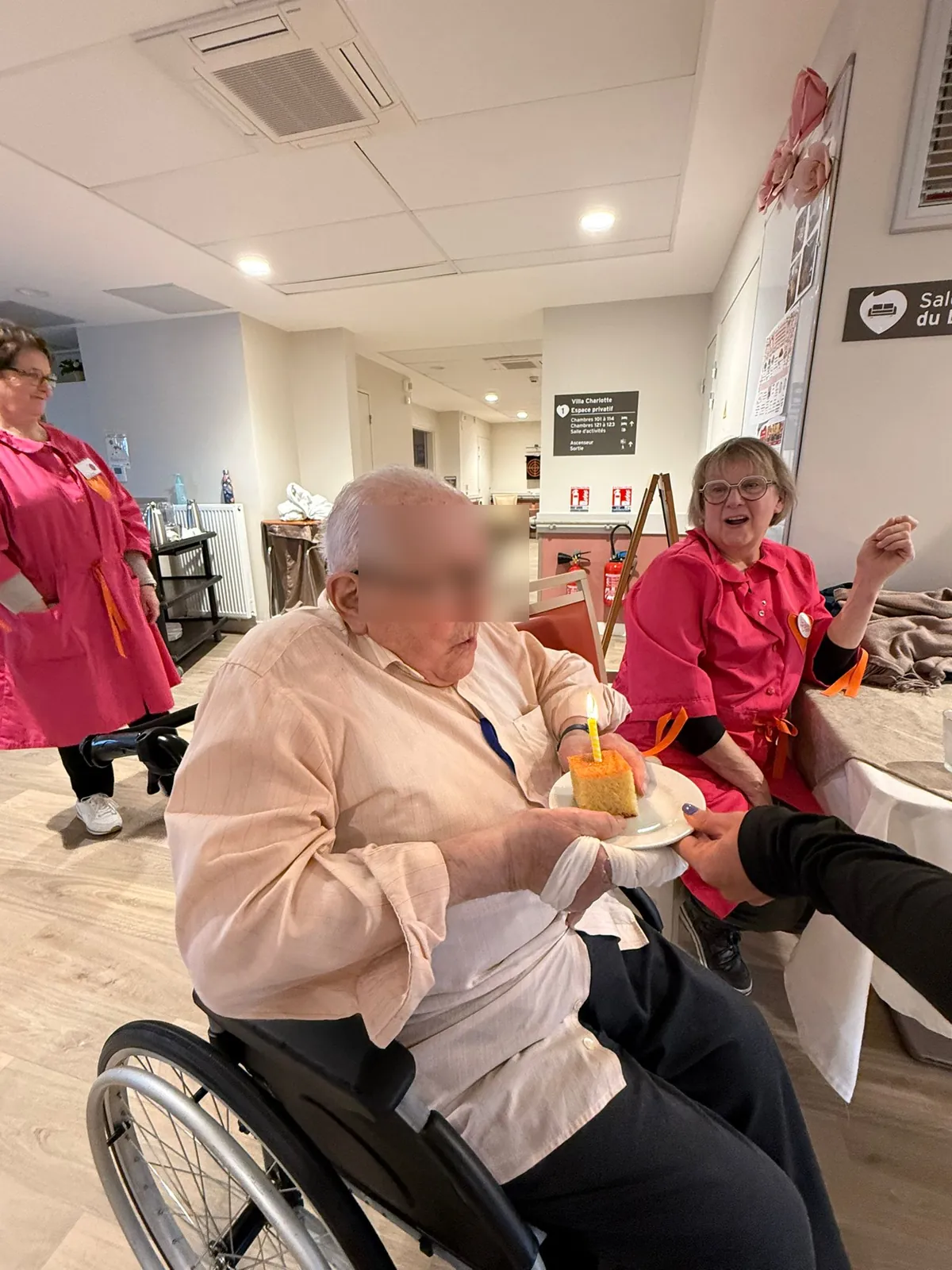 Fêtons les anniversaires du mois de Janvier avec les Blouses Roses !