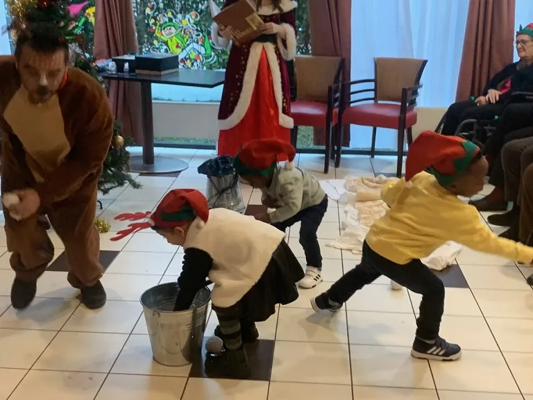 Noel avec les enfants du personnel !