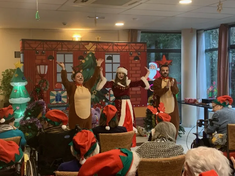 Noel avec les enfants du personnel !