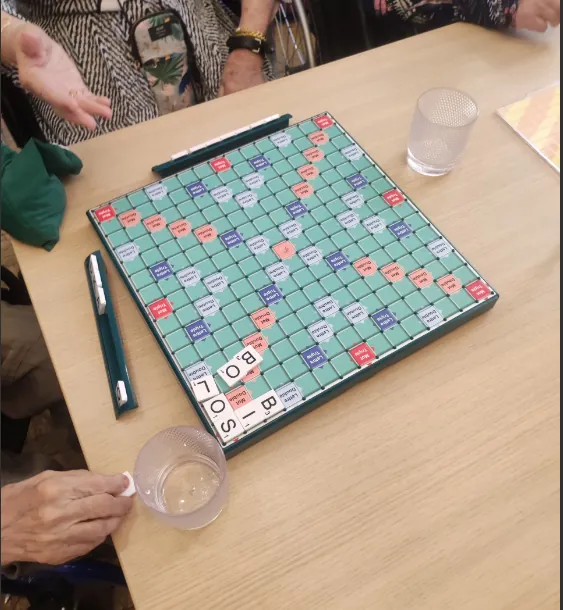 Aprés midi scrable et jeux de societé 