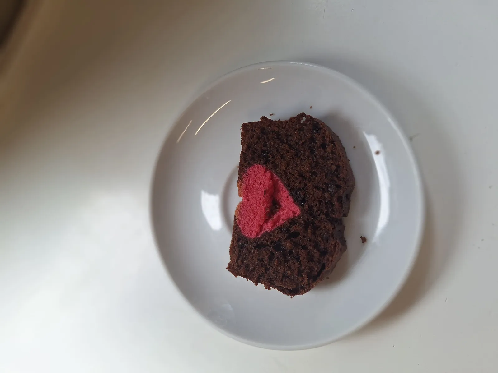 Carnet rose: une surprise pleine de tendresse pour Elisa, notre secrétaire !