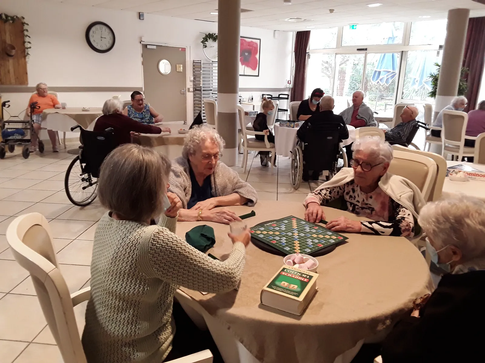 Jeux de société intergénérationnel 