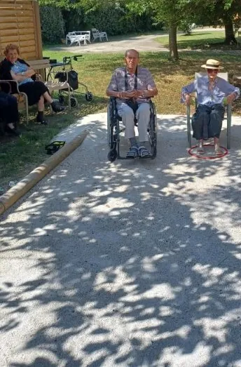 Une partie de Pétanque ça fait plaisir ....