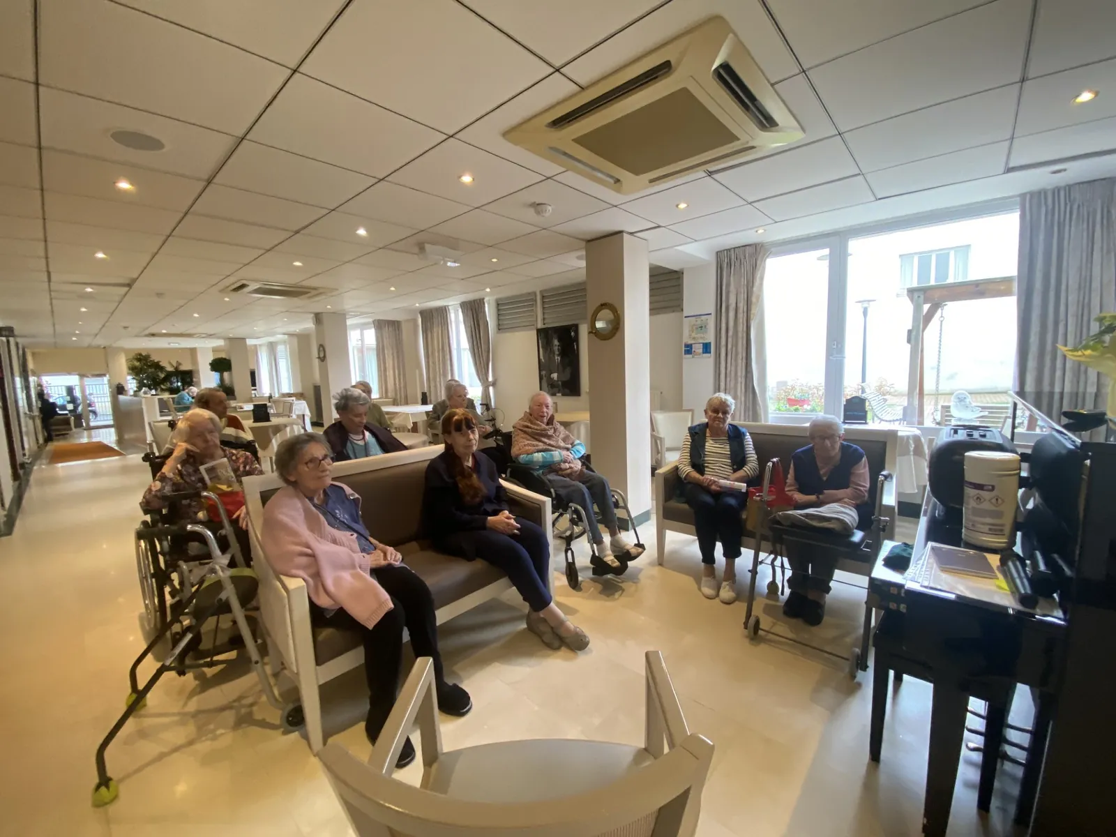 ATELIER MÉMOIRE ÉXPRÉSSION UNE PETITE BALADES A TRAVERS LES EXPRESSIONS FRANCAISES