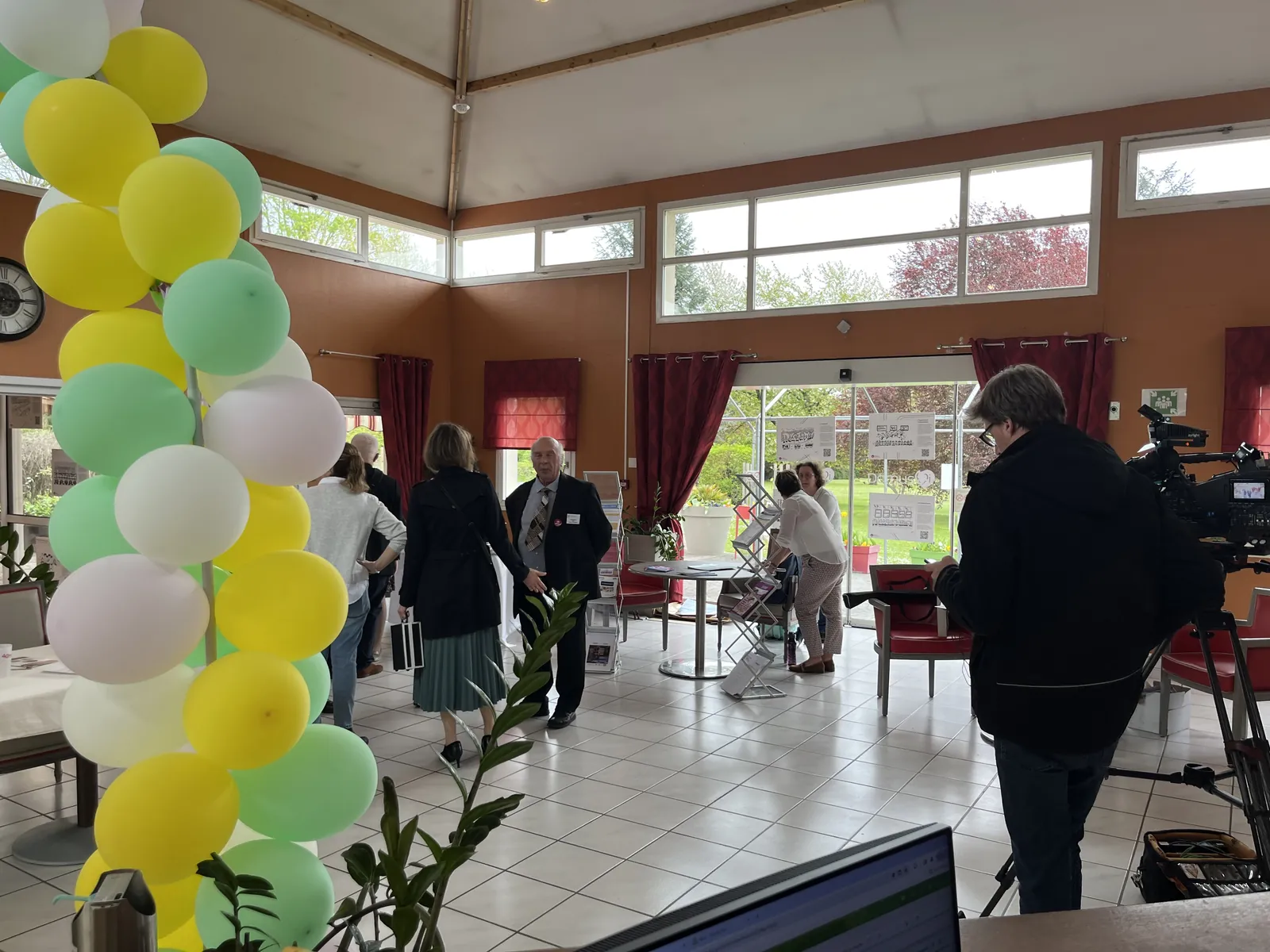 Les 40 ans de France PARKINSON à la résidence ! 