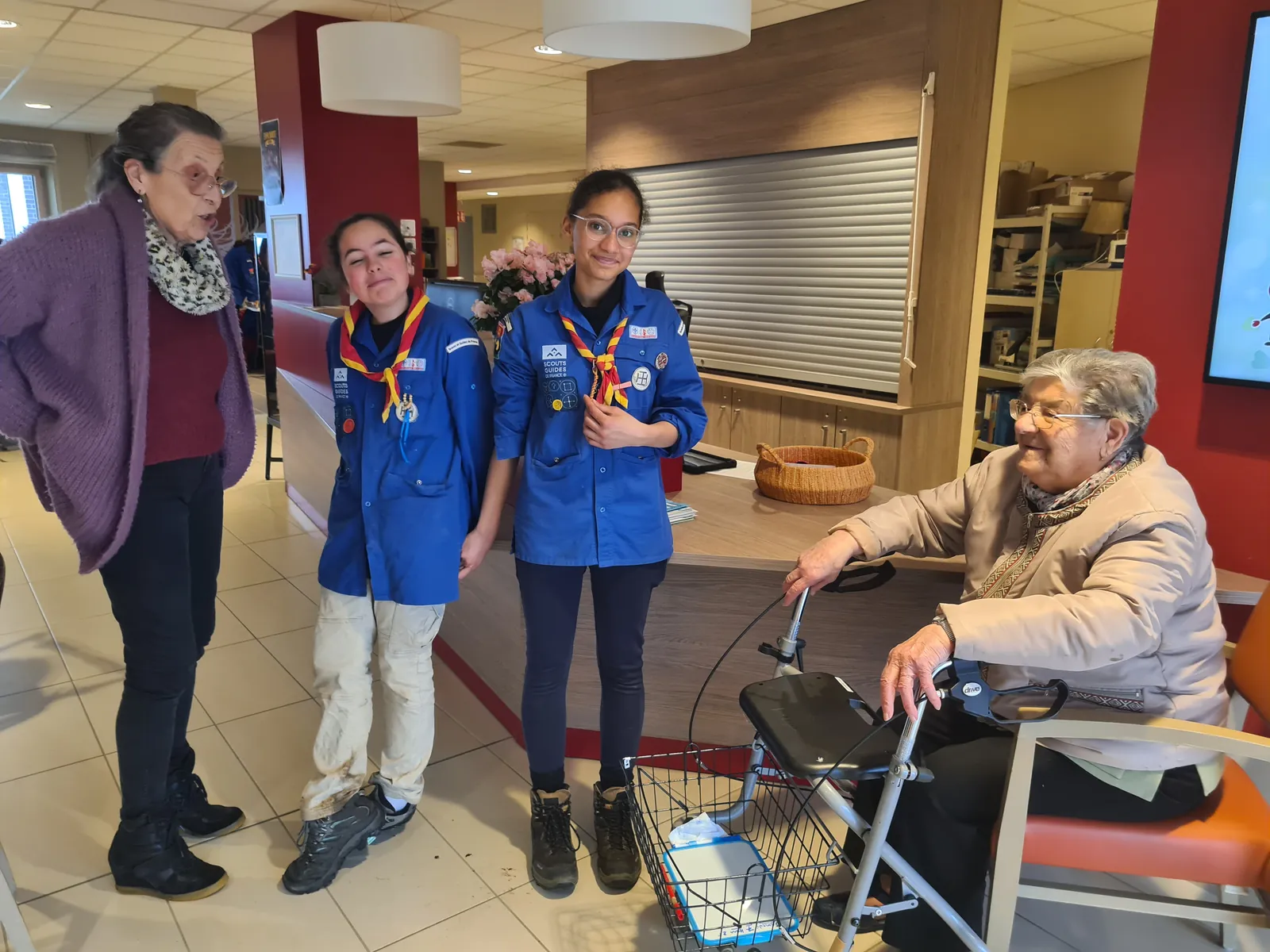Visite des scouts : un moment de partage chaleureux