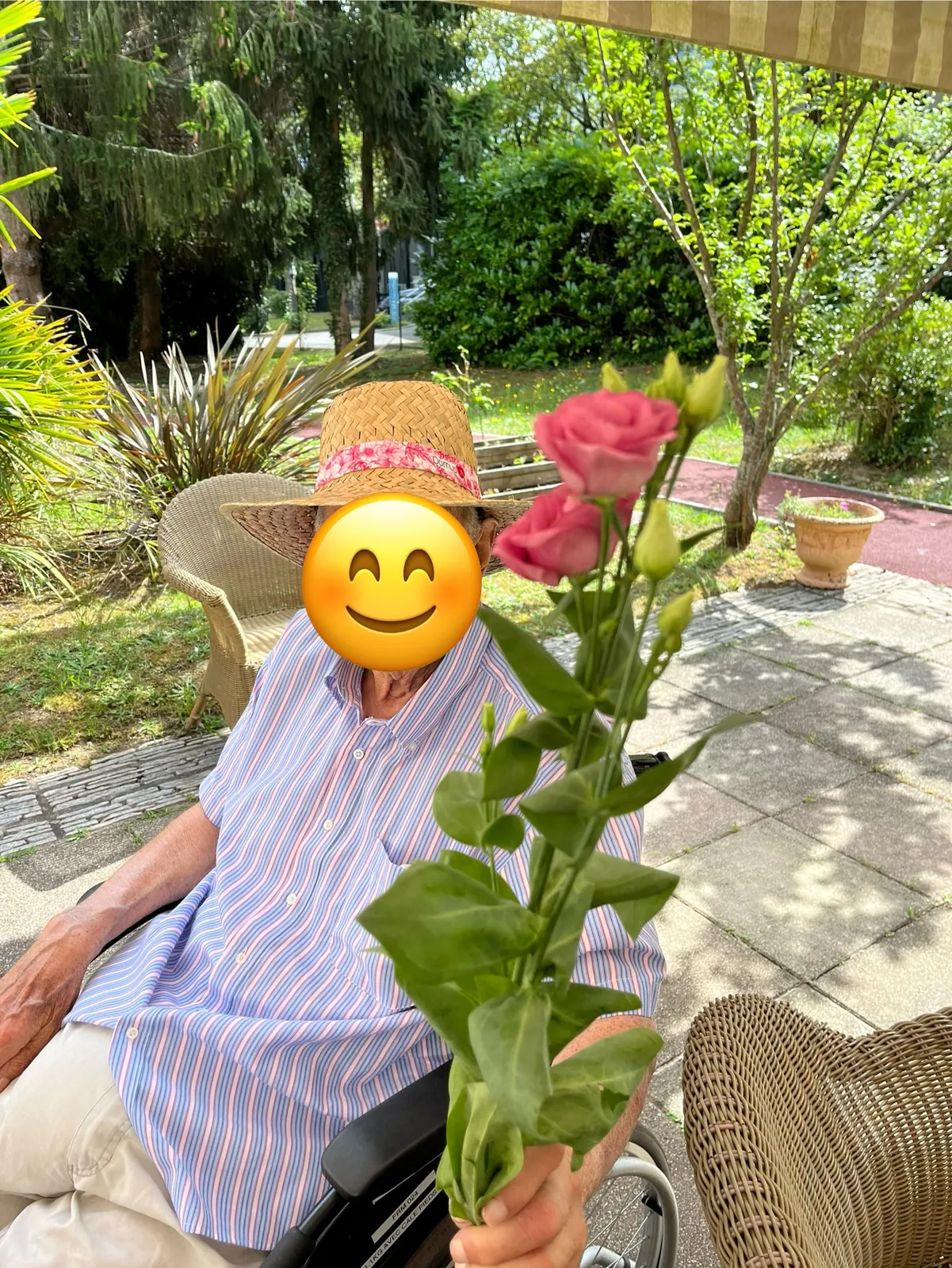 Des fleurs pour orner le rez-de-chaussez !