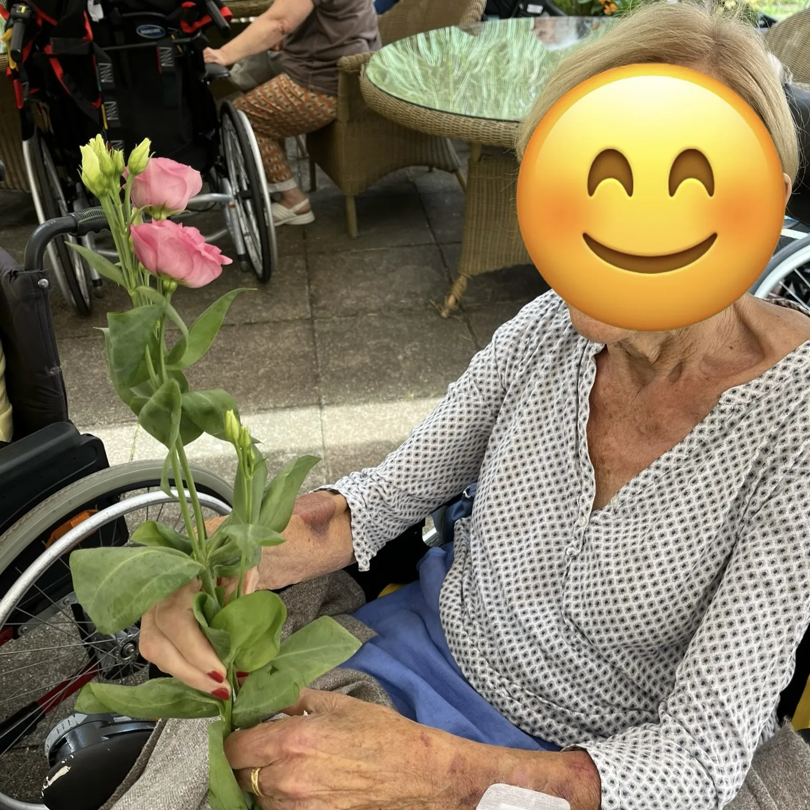 Des fleurs pour orner le rez-de-chaussez !