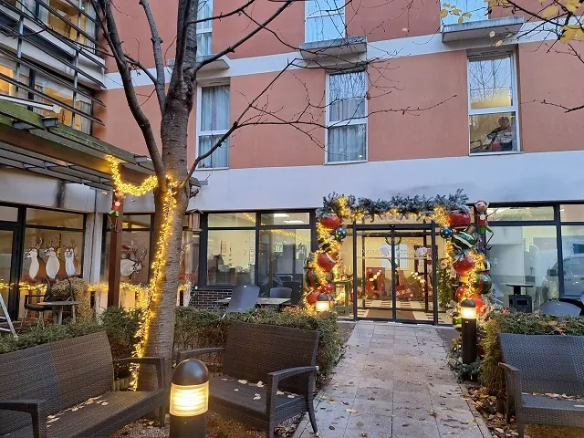 La résidence se transforme en village de Noël !  