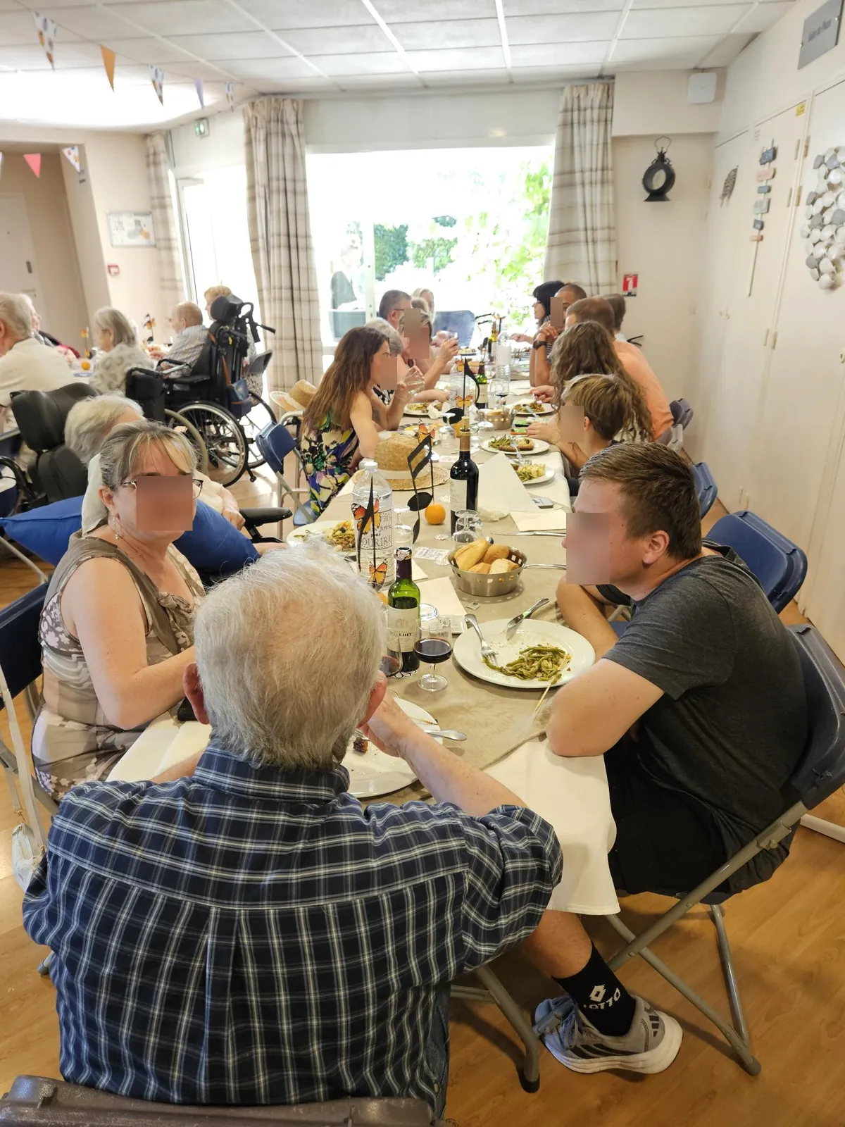 Festival de l'été à la Résidence Les Jardins de Longuiolles - EHPAD Vaujours - 93