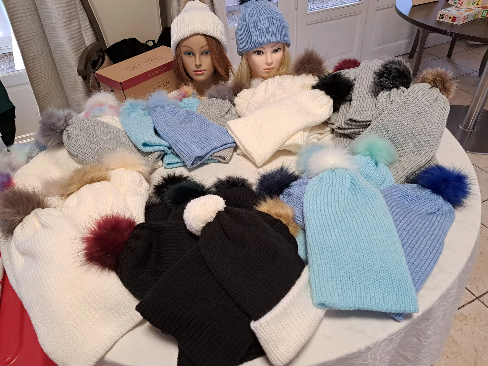 MARCHE DE NOËL, RESIDENCE DE LA TOUR