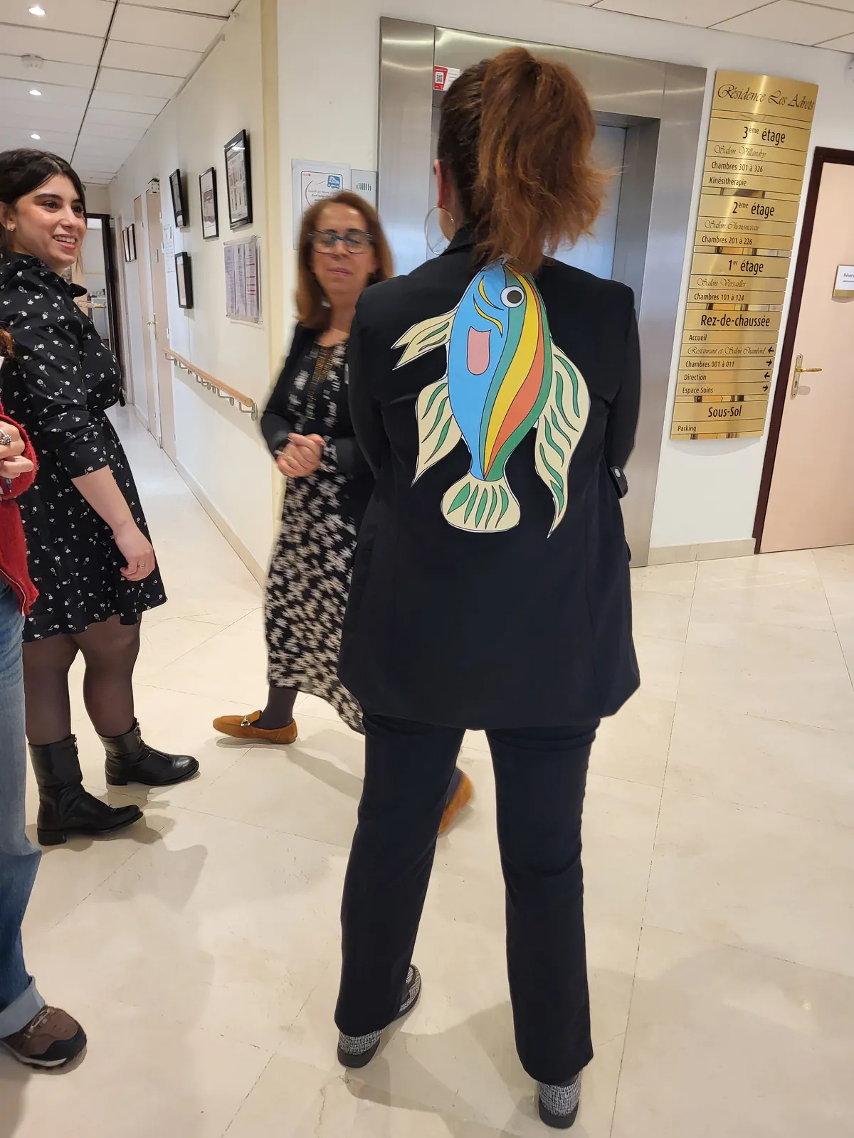Atelier créatif poison d'avril A la résidence les Adrets 