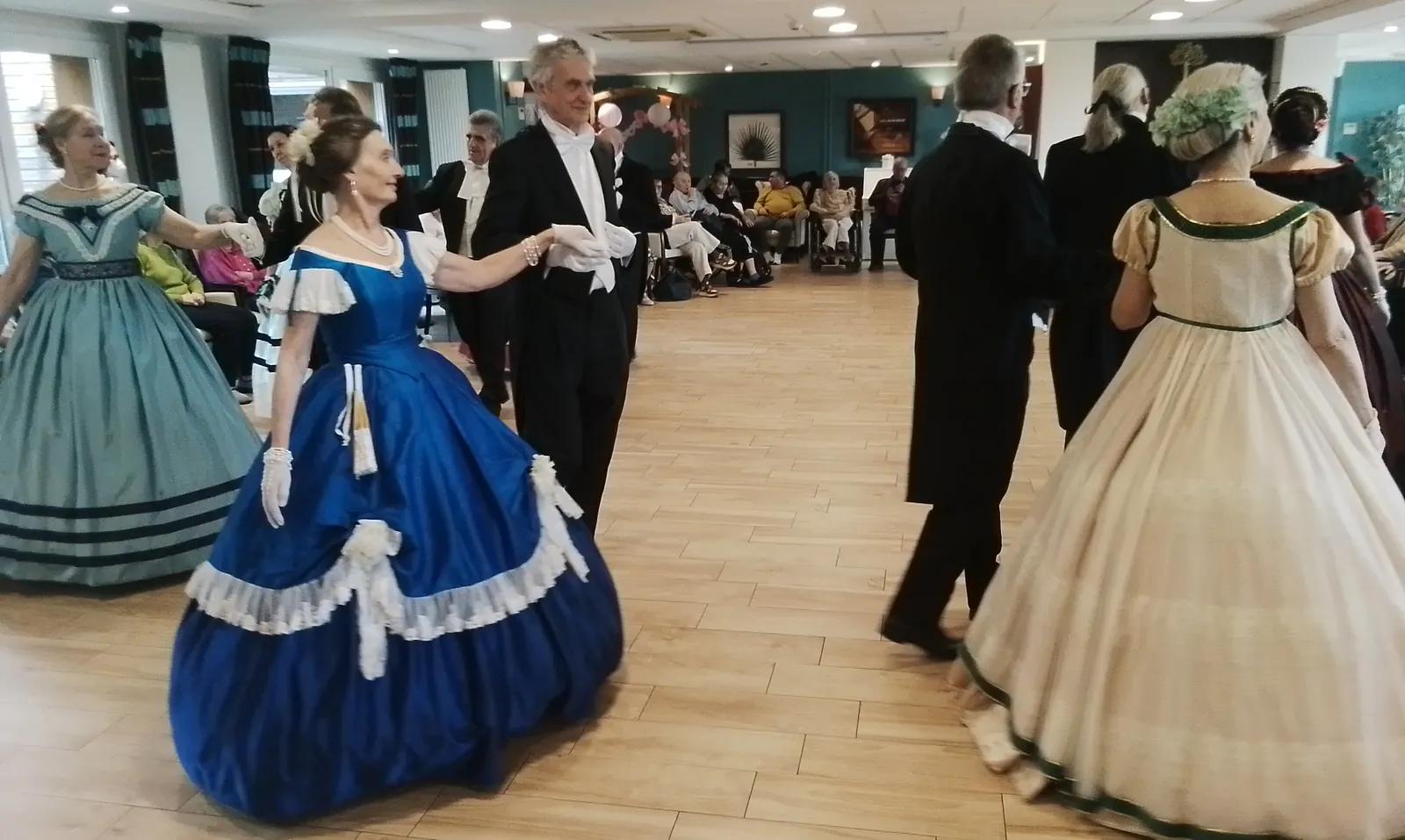 De jolies danses 