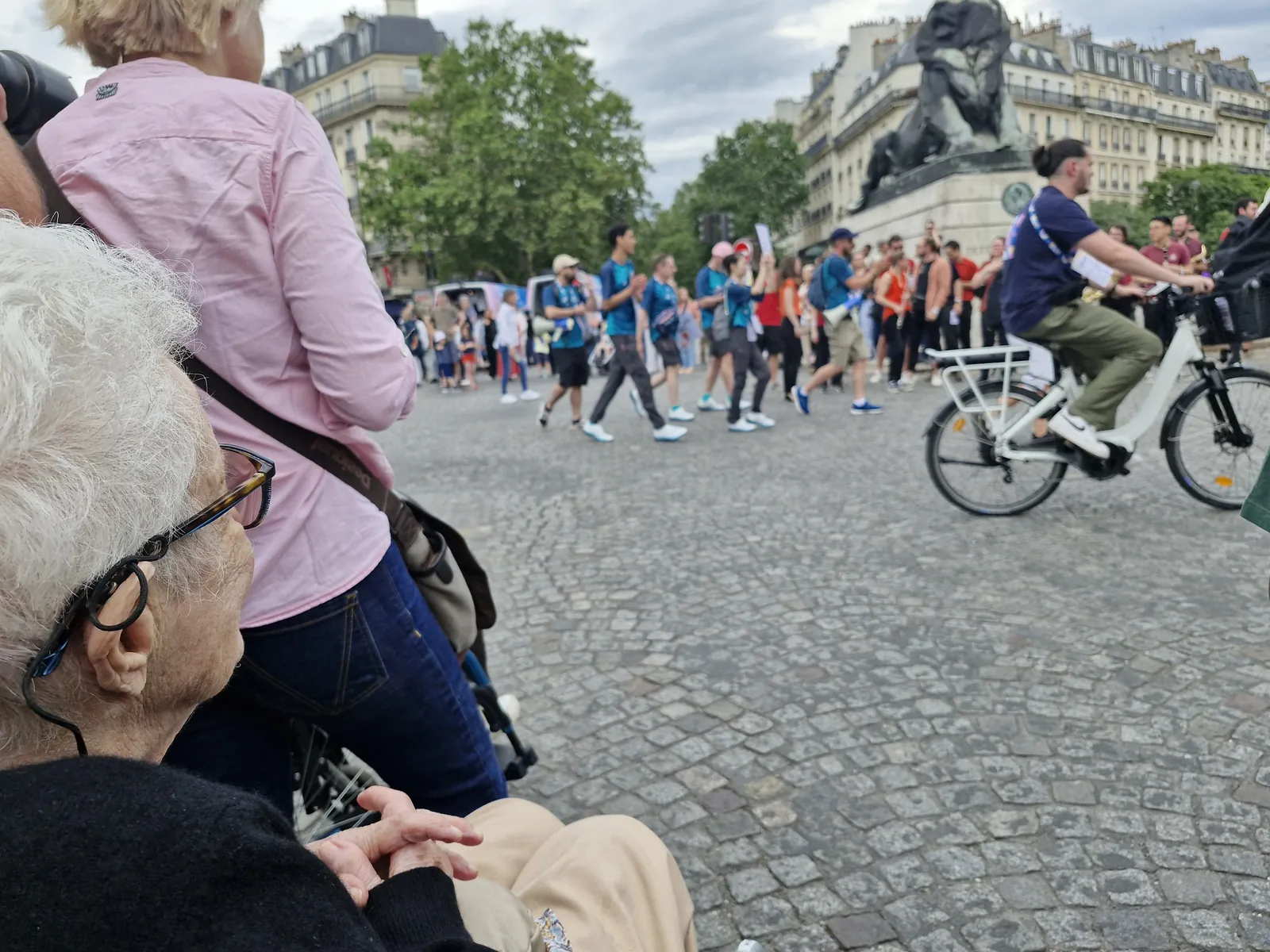 Tiers Temps Paris sur la route de la Flamme Olympique !