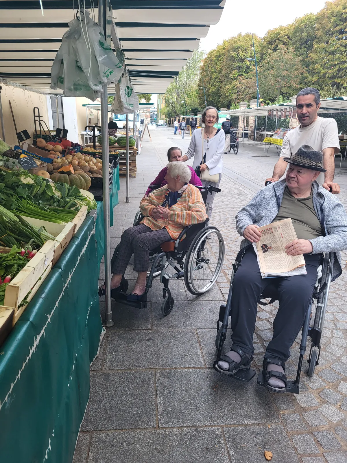 Les Adrets -Sortie au parc Selengro et découverte du marché