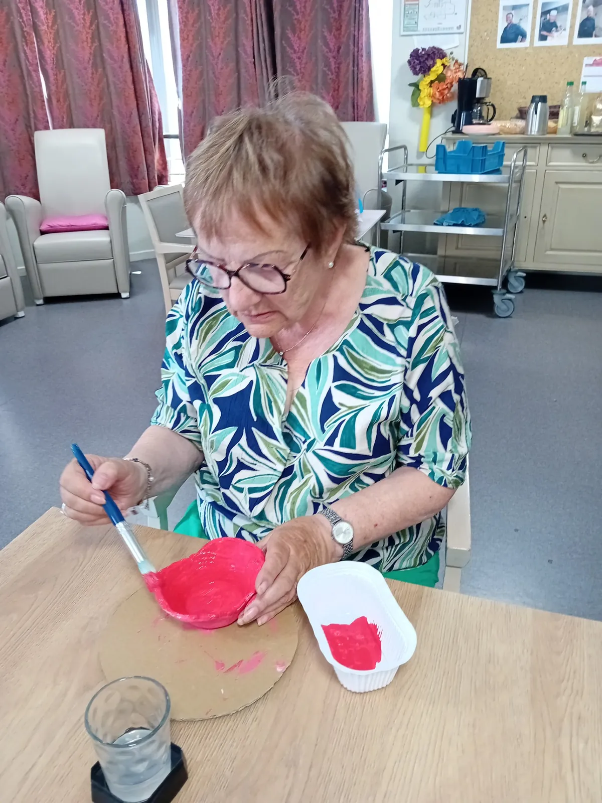 Modelage et peinture à l'accueil de jour