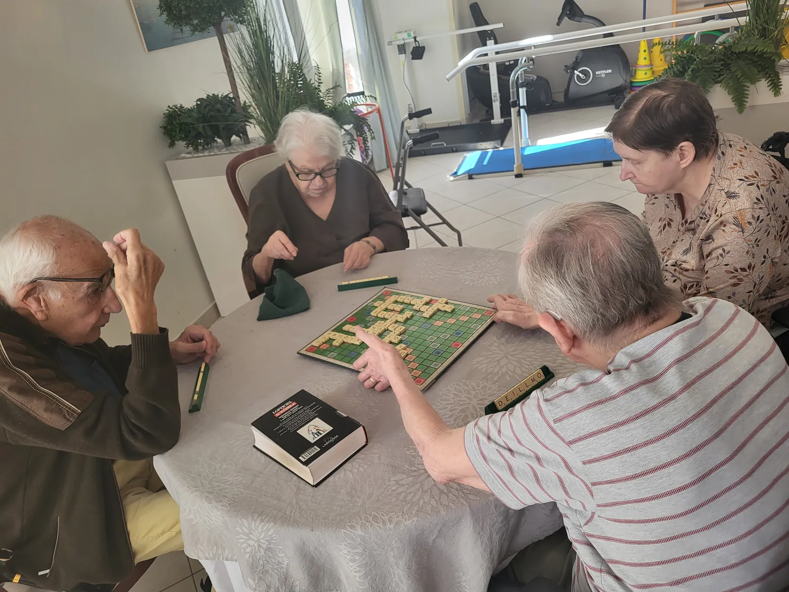 Les Adrets | Scrabble : quand mémoire rime avec convivialité ! 