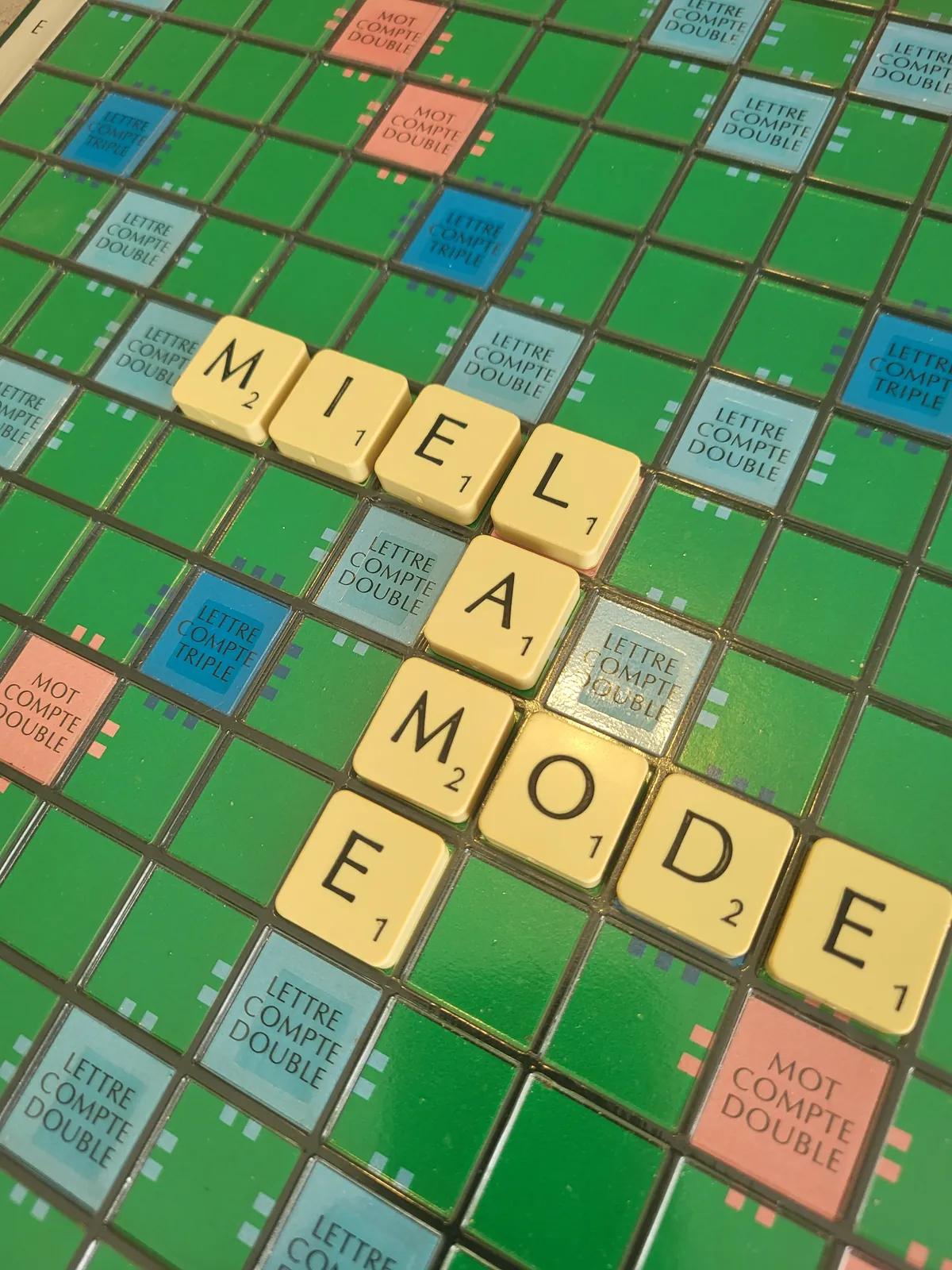 Les Adrets | Scrabble : quand mémoire rime avec convivialité ! 