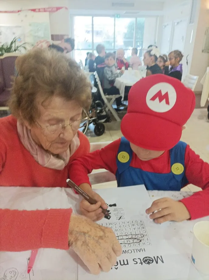 Halloween avec les enfants de l'école