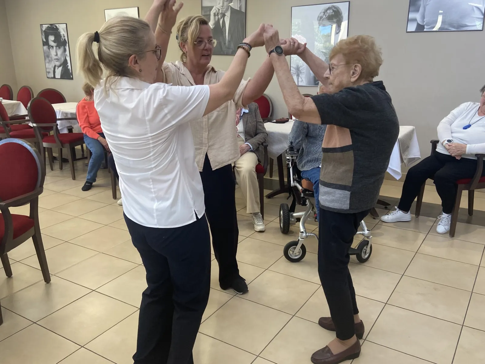 Alors on Danse