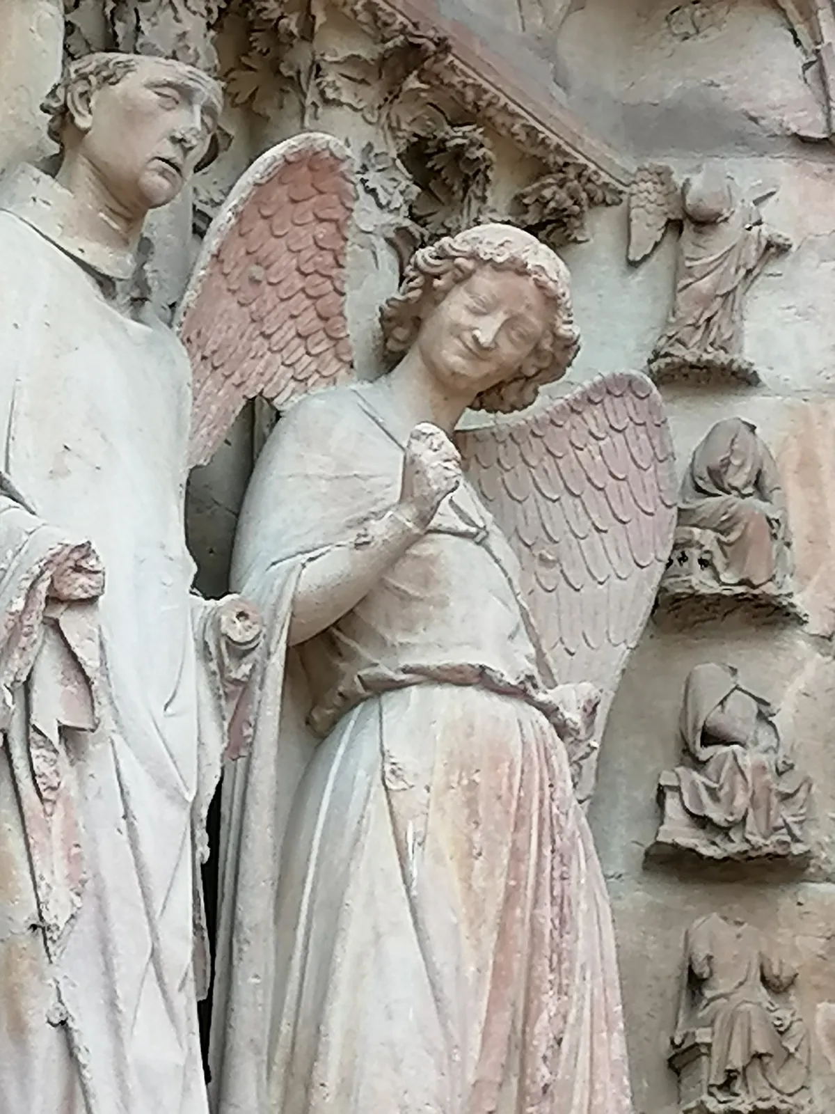 Les Tourterelles d’Esbly au Marché de Noël de Reims.