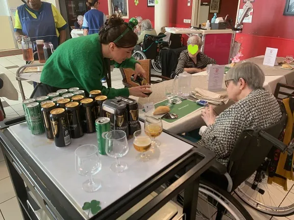 Quand le vert s’invite à la fête et que la bière se prépare en coulisses 