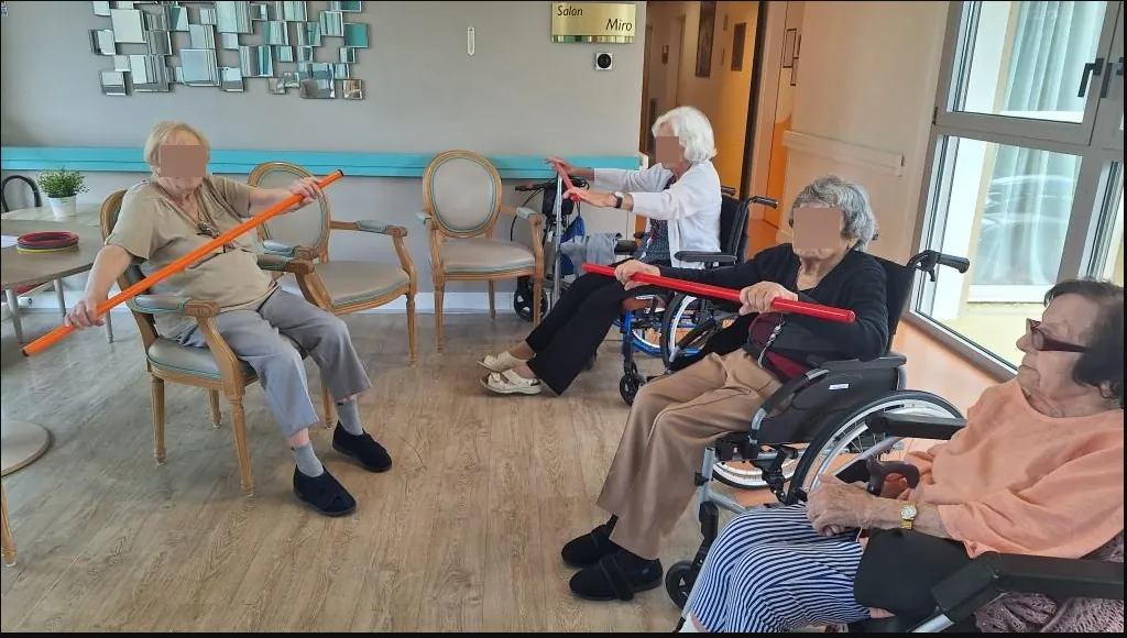 La gym douce : un rendez-vous hebdomadaire au service du bien-être de nos résidents