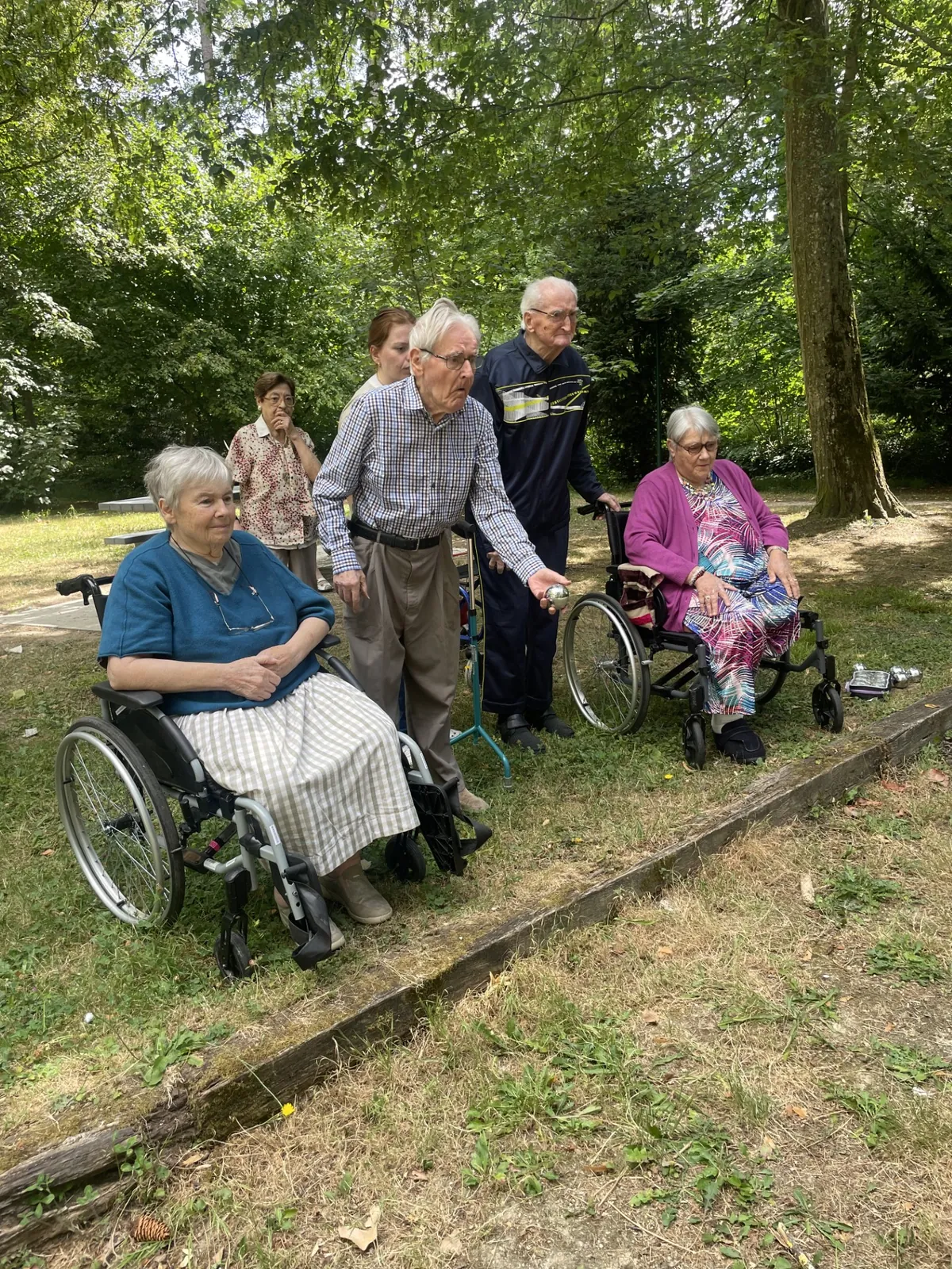 REEDUCATION : Pétanque au parc 