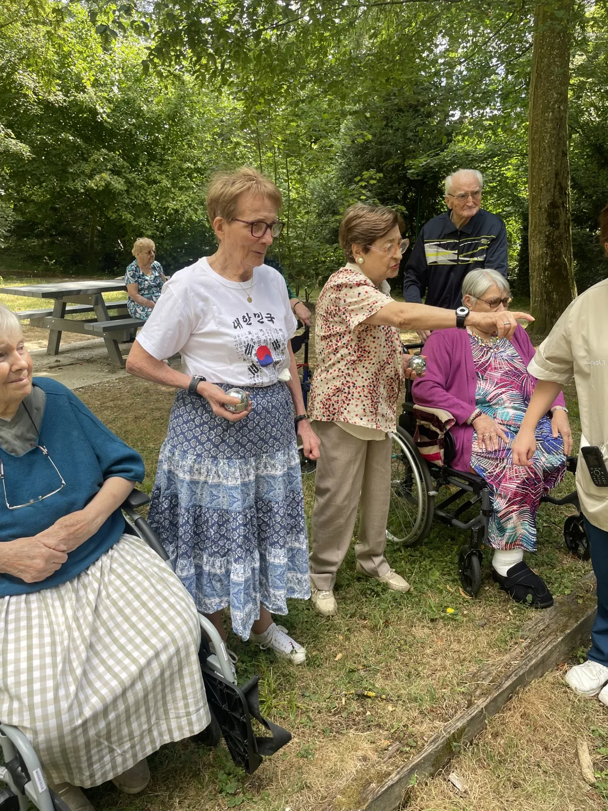 REEDUCATION : Pétanque au parc 