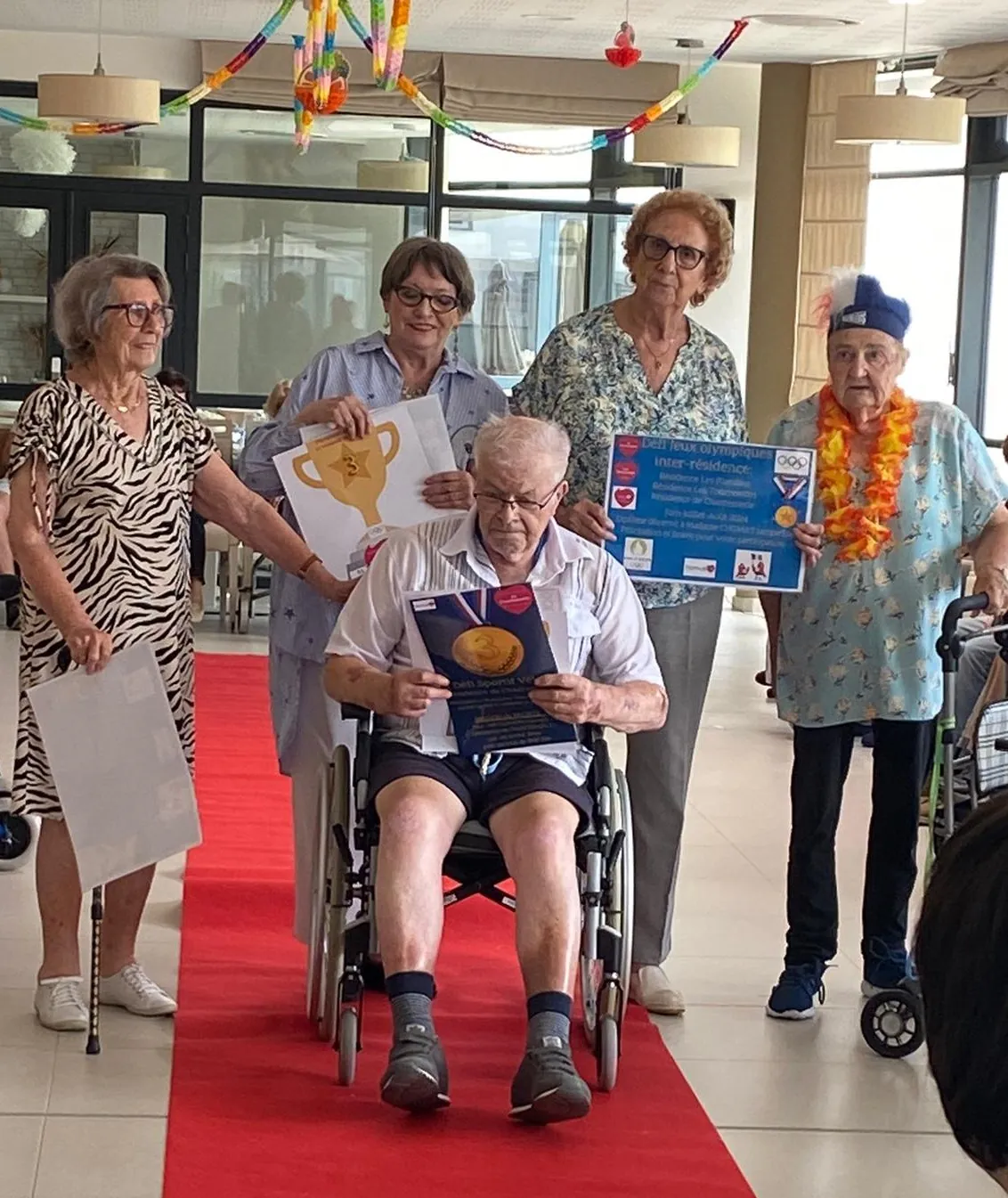 Remise des prix pour nos olympiades sportives sur la résidence 