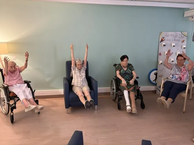 Yoga sur chaise 