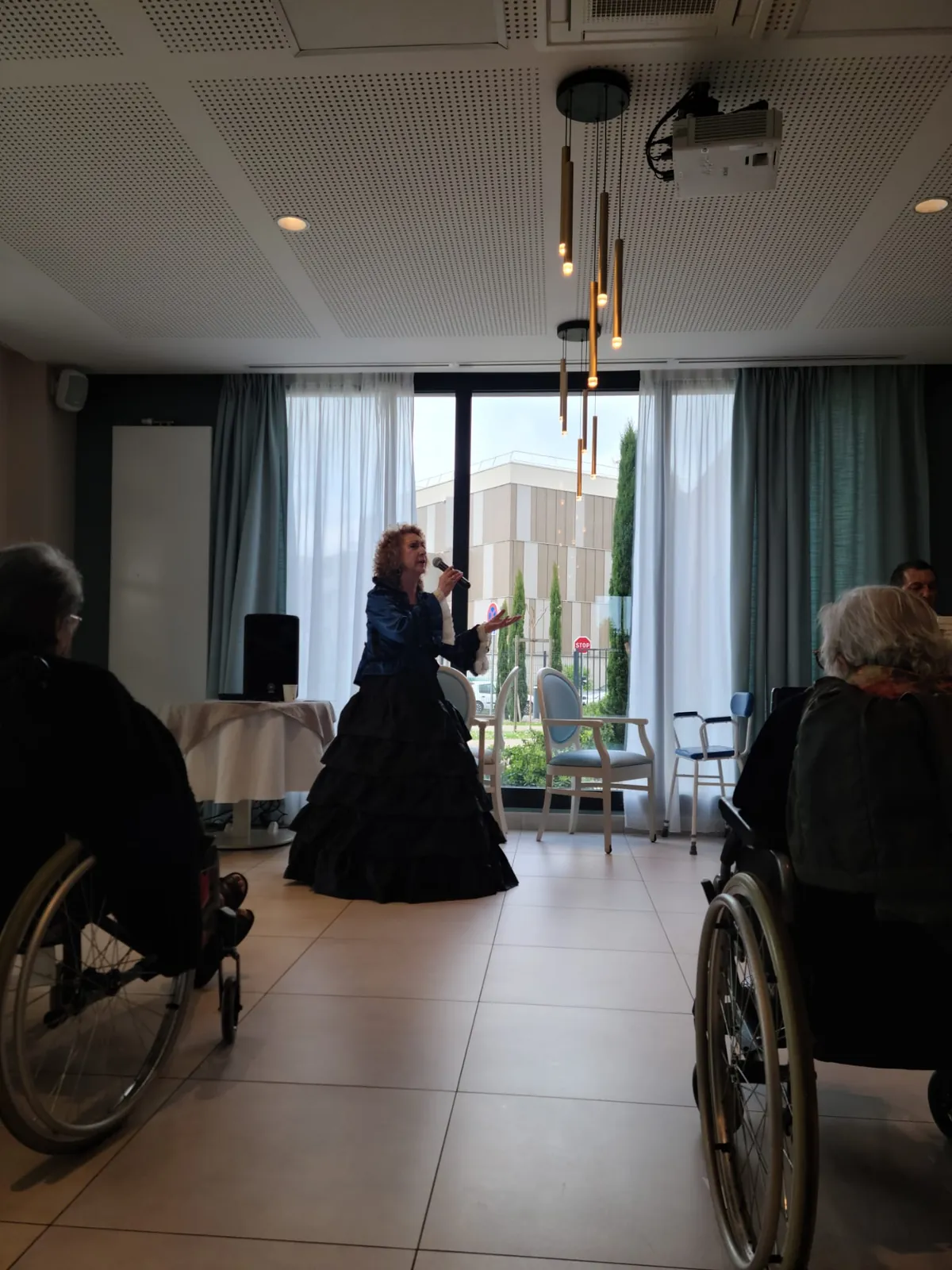 Journée Parisienne à la résidence Saint Jean - Agen 