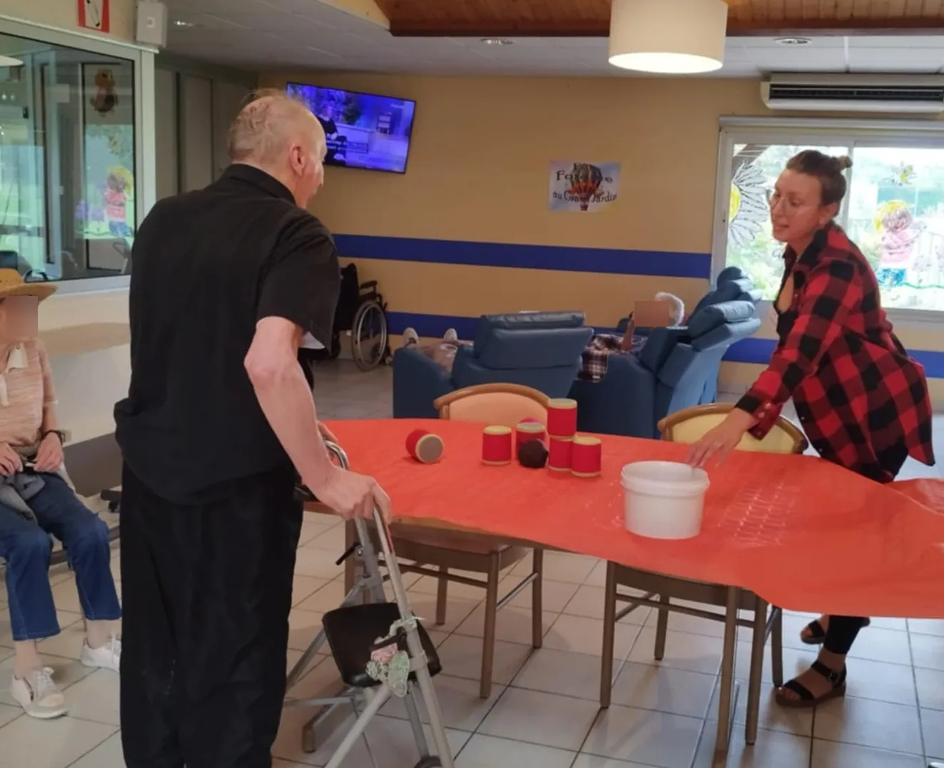 Une fête foraine conviviale à l'EHPAD du Grand Jardin 