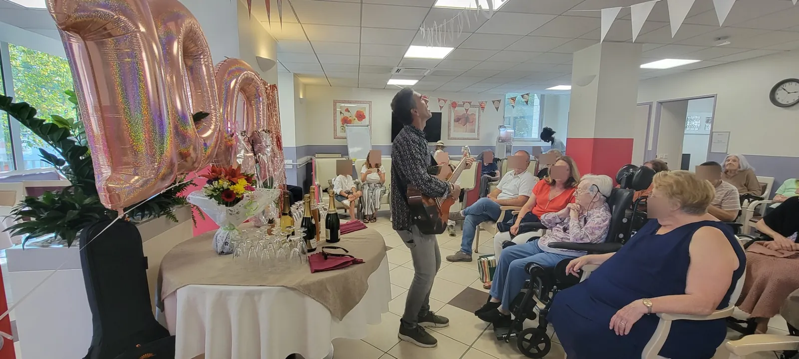 100 ans de vie et de bonheur : Madame Debove célèbre un siècle exceptionnel chez DomusVi