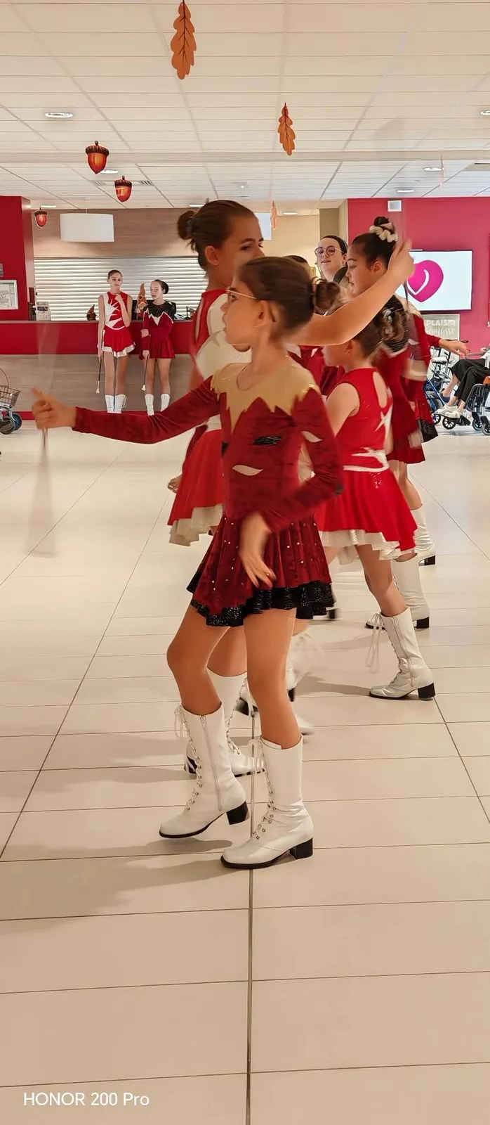 La venue des majorettes : un moment de joie partagé avec nos résidents