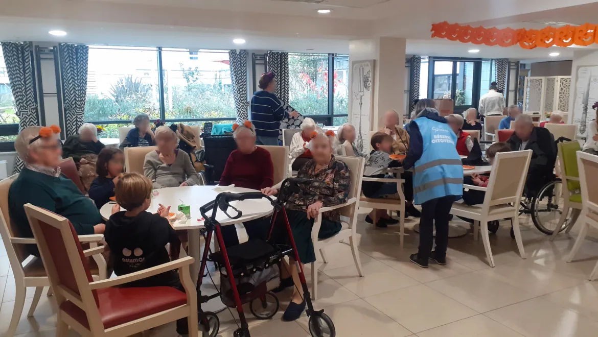 Halloween avec les enfants de l’accueil de loisirs Pasteur