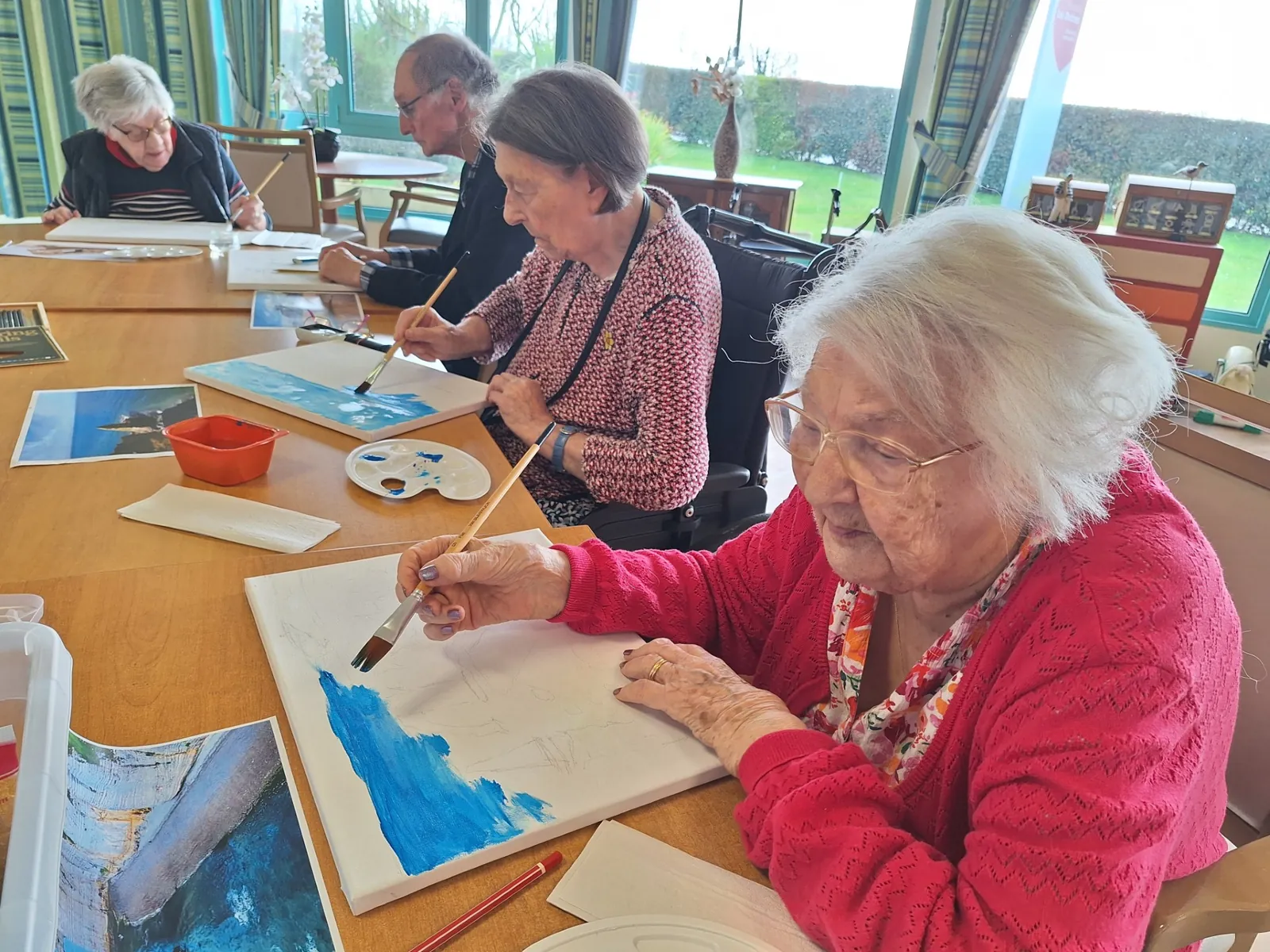 La résidence s'inscrit de nouveau à un concours de peinture - Nos résidents ont du talents !