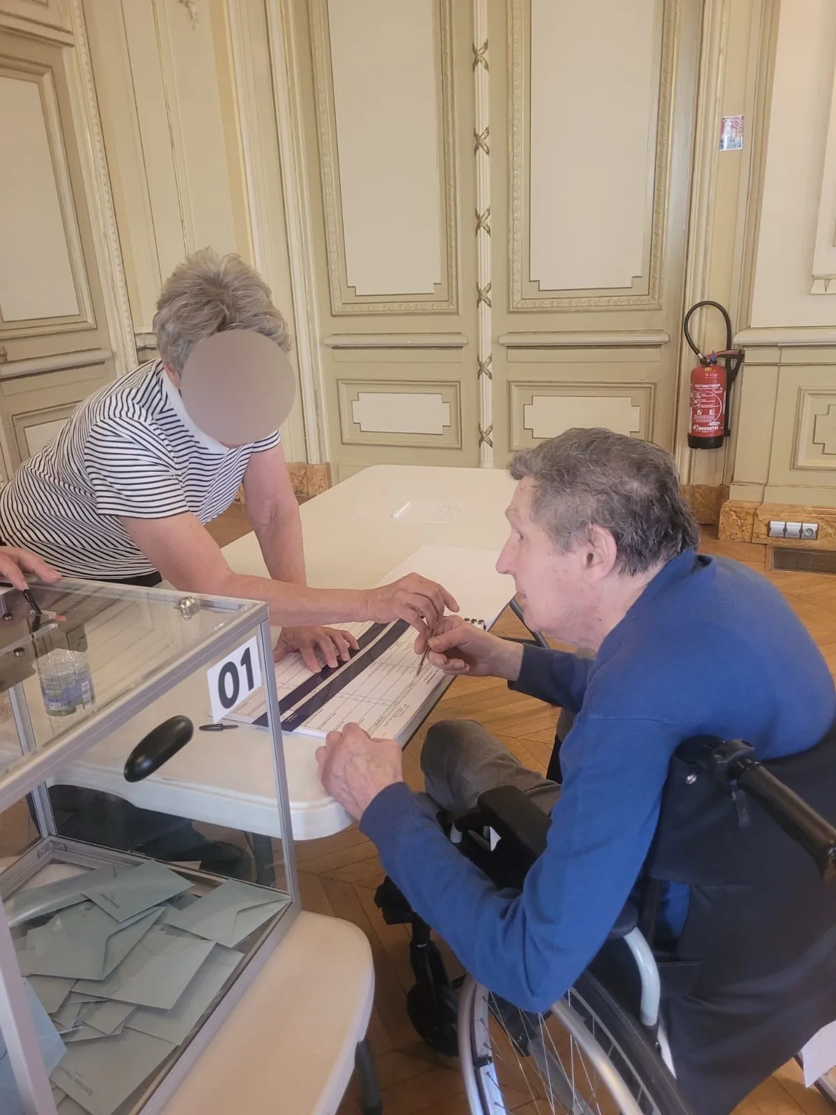 les élections législatif a la résidence les adrets 